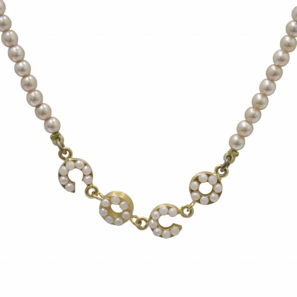 CHANEL Gold Pearl Necklace